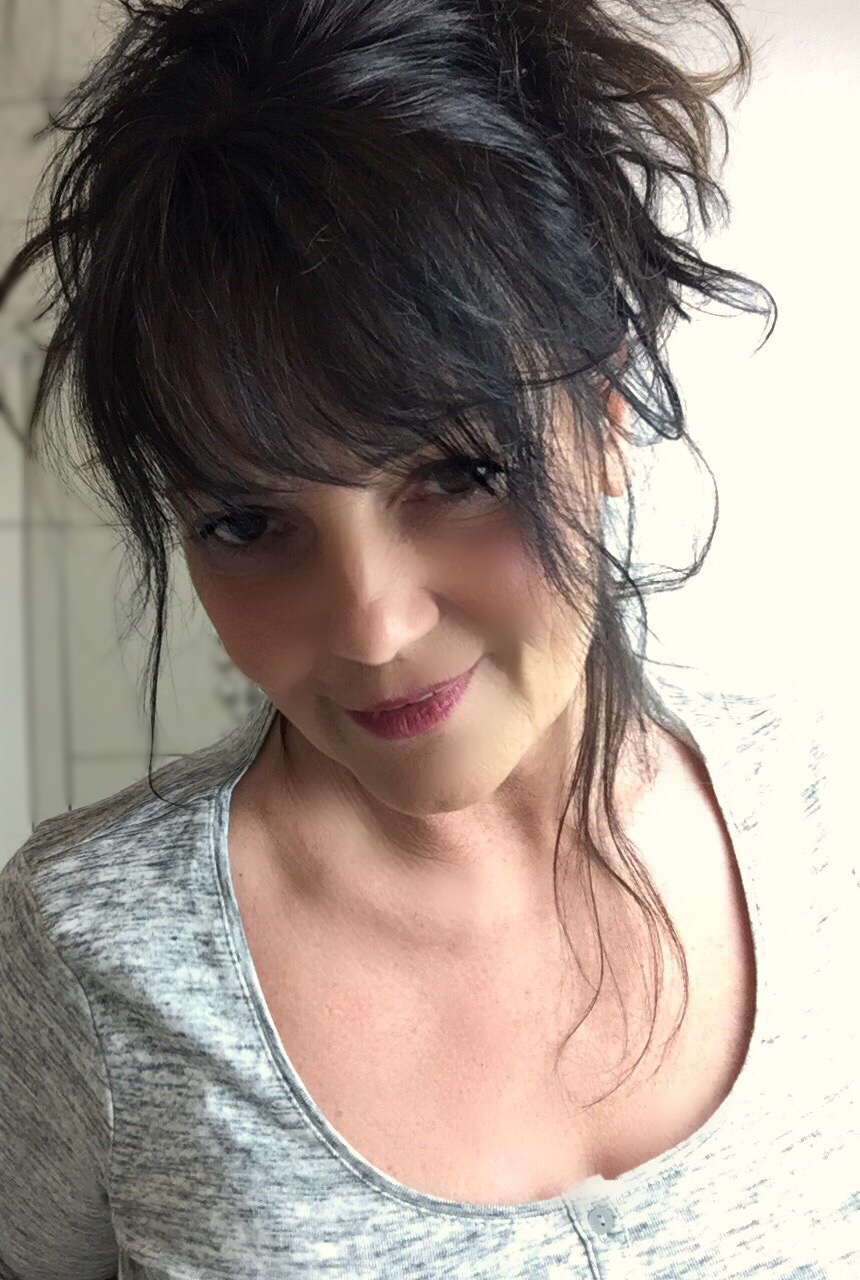 Nadja Kartenlegen Hellsehen Wahrsagen