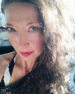Olivia Gold Medium - 
