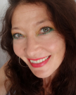 Olivia Gold Medium - 